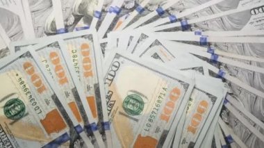 100 Amerikan Doları 'nın yakın plan çekimleri. İş ve finans