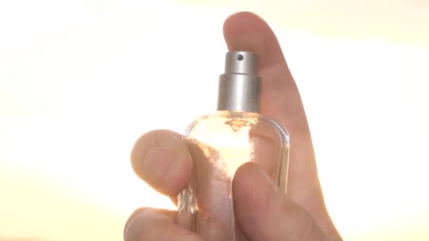 Salpicadura Perfume Fondo Puesta Sol Anuncio Perfumes Vídeo — Vídeos de Stock