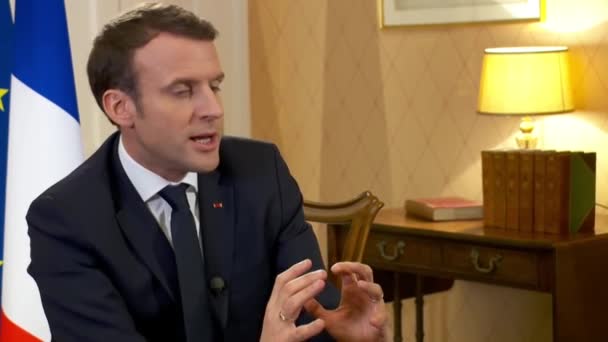 Paris France January 2022 Emmanuel Macron Talks War Russia Ukraine — стоковое видео