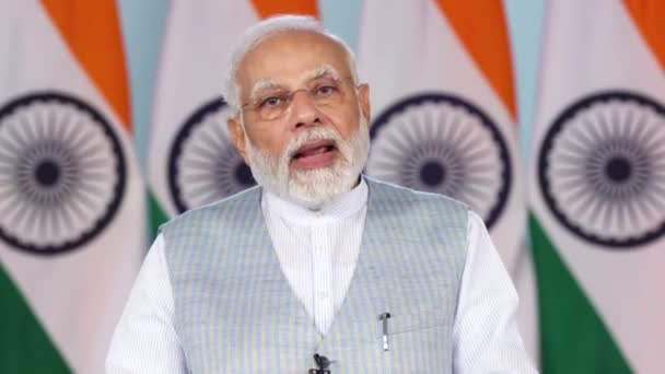 Der Indische Politiker Und Staatsmann Narendra Modi Während Eines Interviews — Stockvideo
