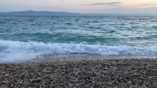 Beautiful Sea Waves Crash Shore Sea Swell Blue Water — Stockvideo