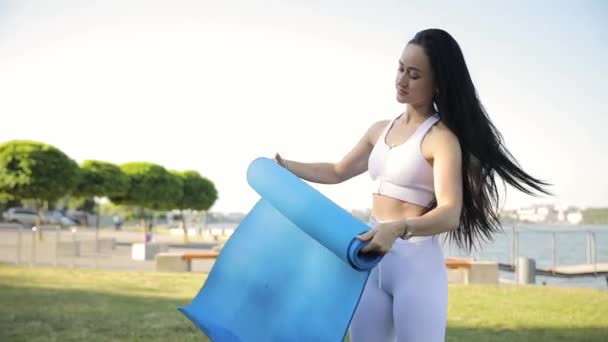 Beautiful Brunette Fitness Mat Her Hands Morning Exercise Sports Women — Stockvideo