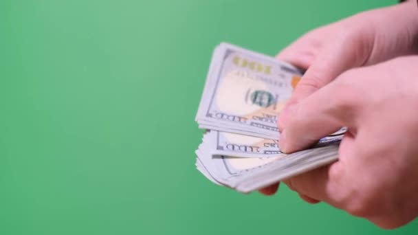 Achtergrond Chromakey Man Telt Geld 100 Dollar Biljetten Een Zakenman — Stockvideo