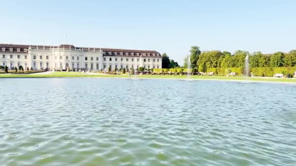 Curtea Clădirea Residenzschloss Ludwigsburg Germania Într Însorită Vară — Videoclip de stoc