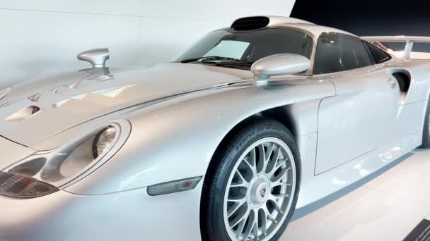 Выставка Ретро Гоночных Автомобилей Компании Porsche Машина Впечатляющей Производительностью Штутгарт — стоковое видео
