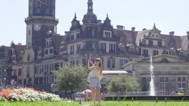 Beautiful Tourist Girl Walks Backpack European City Dresden Germany Beautiful — Stock Video