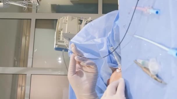 Φλεβεκτομή Γίνεται Γενική Νωτιαία Αναισθησία Χειρουργοί Δουλεύουν Στην Κλινική Κάθετη — Αρχείο Βίντεο