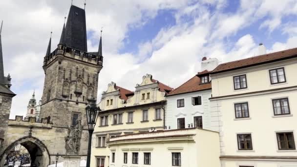 Einer Stadt Ragen Gebäude Mittelalterlicher Architektur Mit Einem Turm Den — Stockvideo