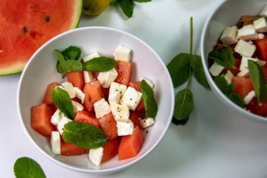 Taze karpuzlu Sommer Salatası