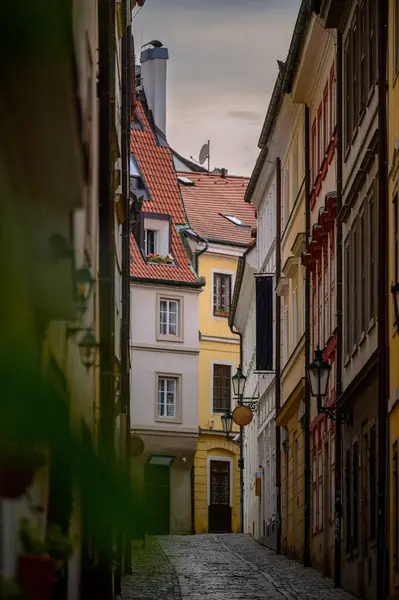 Prag 'daki Çakıl Taşı Sokağı.