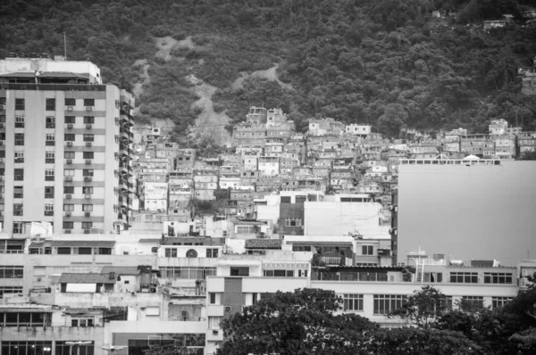 rocinha, rio de janeiro, brasil - 02.19.2015 - Gecekondu mahallesinde canlı yayın