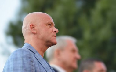 Odesa, Ukrayna. 24 Ağustos 2021. Bağımsızlık Günü. Odessa Belediye Başkanı Gennadiy Trukhanov 'un konuşması.