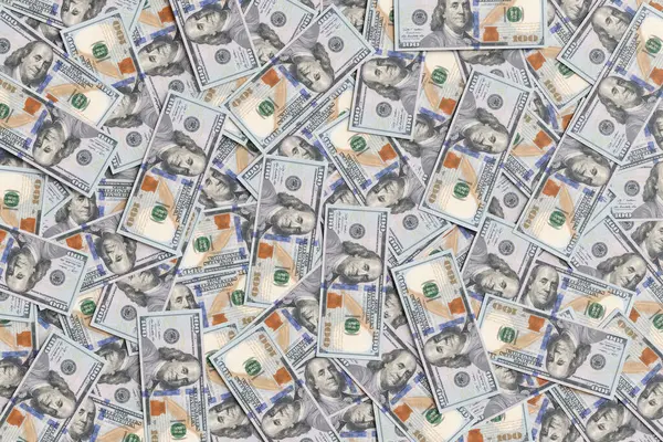 100 dolarlık banknotlar yığını ekranı tamamen doldurdu. Web sitesi tasarımı, web afişi ve slayt gösterisi sunumu için arkaplan ve duvar kağıdı