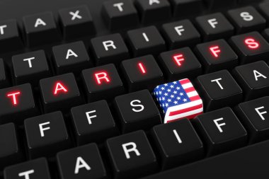 Amerikan ulusal bayrağını gösteren ve TARIFFS sözcüğünü tekrarlayan bir bilgisayar klavyesinin anahtar başlıkları. ABD 'nin dayattığı küresel karşılıklı gümrük tarifeleri kavramının yansıması