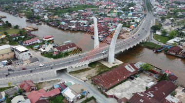 Banjarmasin Köprüsü 'nün havadan görünüşü