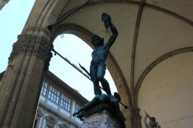 28 Temmuz 2018. Floransa, İtalya: Loggia dei Lanzi 'deki heykeller.