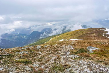 Karpat Dağları 'ndaki Ukrayna manzarası