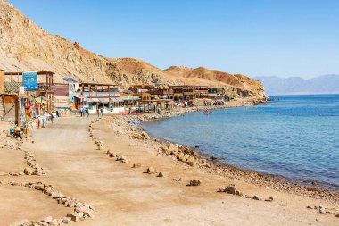 Mısır turist ve güzel bir ülkedir.