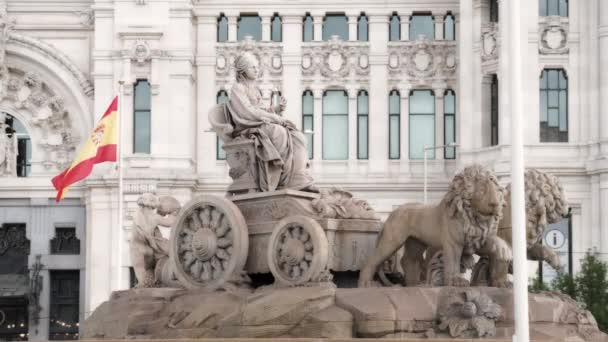 Madryt Hiszpania 2023 Posąg Plaza Cibeles Przedstawiający Boginię Tym Samym — Wideo stockowe