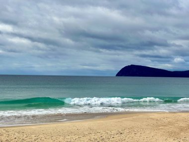 Denizde güzel bir sahil