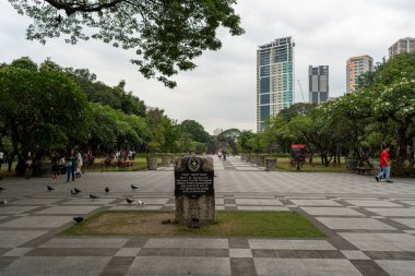 Bangkok, Tayland: Parktaki kral anıtı ve anıtı