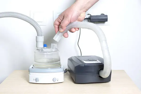 Connecting Cepap Respirator Tubing Air Humidifier Horizontal Photo White Background — Stock Photo, Image