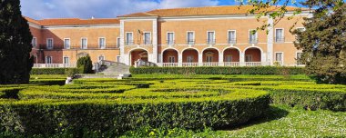 Barselona 'daki eski binanın manzarası