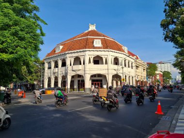 Surabaya - Endonezya, 30 Eylül 2024 Locaahand binasının dışı eski bir Hollanda Sömürge dönemi binasıdır. Surabaya 'nın ikonik Tunjungan caddesinde.