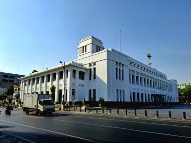 Surabaya - Endonezya, 18 Ekim 2024 Surabaya 'daki Internatio binasının doğu tarafı. Endonezya 'nın bağımsızlığı döneminde tarihi yapılanma.