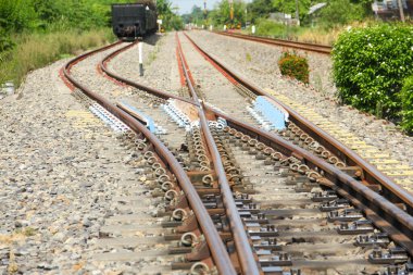 Endonezya 'daki tren istasyonlarında tren yolu kavşakları