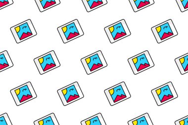 Yaz temalı simgeleri, düz ve renkli biçimi olan pürüzsüz desen arkaplanı.