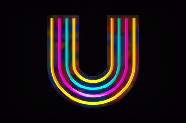 Hoş ışık efektleri olan renkli U harfi. Siyah arkaplandaki izole yazı dizisi. Yüksek kalite 3B görüntüleme.