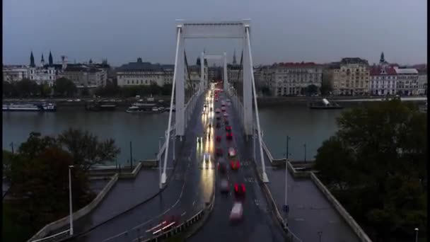 Budapeszt Węgry Października 2023 Timelapse Widok Elizabeth Bridge Dunaju Zachmurzonym — Wideo stockowe