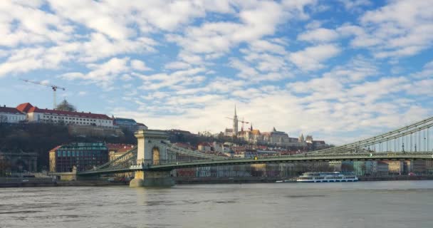 ブダペスト ハンガリー 12月 2023 チェーン ブリッジ — ストック動画