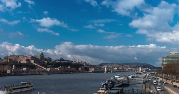 Budapest Magyarország 2024 Február Tájkép Erzsébet Hídról Időeltolódás Zoom Out — Stock videók