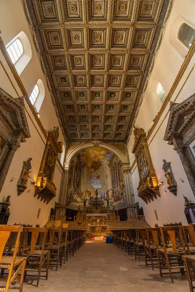 Siena, İtalya - 01 Haziran 2024: Siena 'nın iç kilisesi.