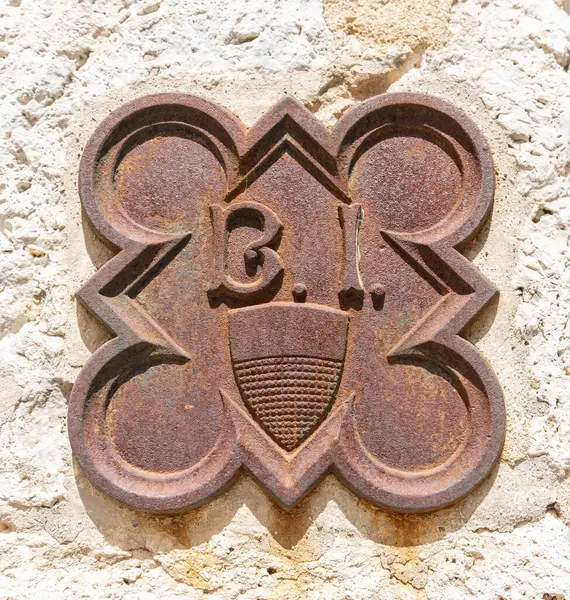 Siena, İtalya - 01 Haziran 2024: - Merhaba. Baş harfler.