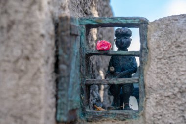 Budapeşte, Macaristan - 16 Haziran 2024: Kolodko mini heykeli 