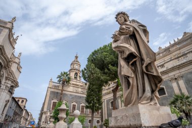 Catania, İtalya - 18 Mayıs 2024: Basilica Cattedrale di Sant 'Agata.