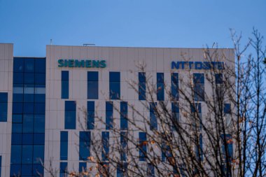 Brasov, Romanya - 19 Ekim 2024: Siemens şirket ofisi