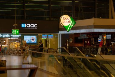 Budapeşte, Macaristan - 19 Ekim 2024: Terminal 'in Local Flavors ile Mutfak Kavşağı