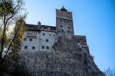 Bran, Romanya - 23 Ekim 2024: Drakula 'nın Efsanevi Kalesi