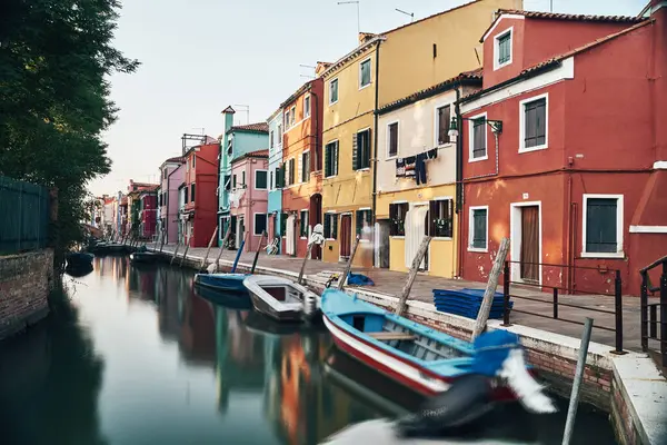 Lichte Kleurrijke Huizen Burano Murano Straten Van Venetië Italië — Stockfoto