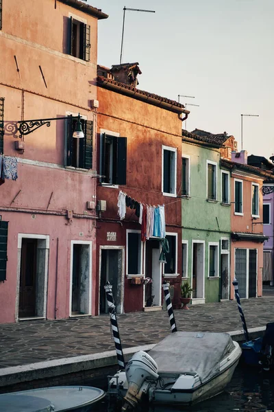 Casas Colores Brillantes Burano Murano Calles Venecia Italia —  Fotos de Stock