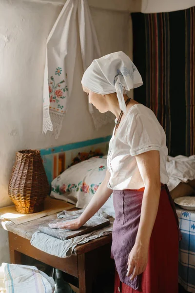 Woman Ukrainian Folk Dress Prepares Dough Baking Bread — Stock Photo, Image