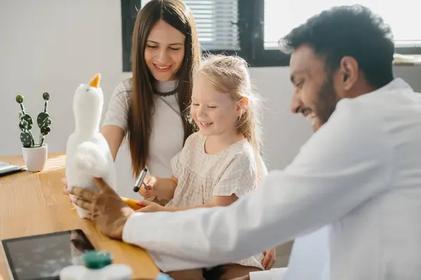 Little Cute Girl Doctor Appointment Clinic — Stock Photo, Image