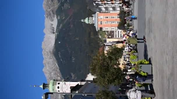 Una Vista Largo Maria Theresien Strasse Innsbruck Durante Día Columna — Vídeos de Stock