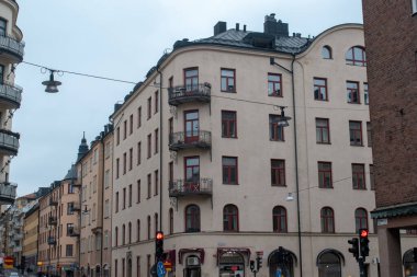 1 Mart 2024, Stockholm eski şehir silueti, İsveç 'in akşam manzarası.