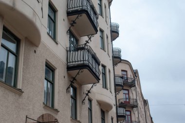 1 Mart 2024, Stockholm eski şehir silueti, İsveç 'in akşam manzarası.