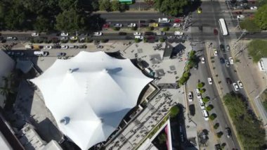 toma aerea de centro de convenciones en ciudad de guadalajara jalisco